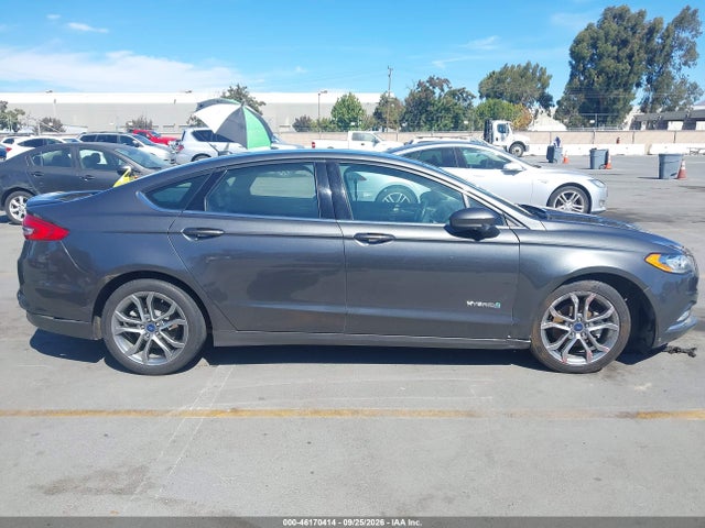 2017 FORD FUSION HYBRID SE 14