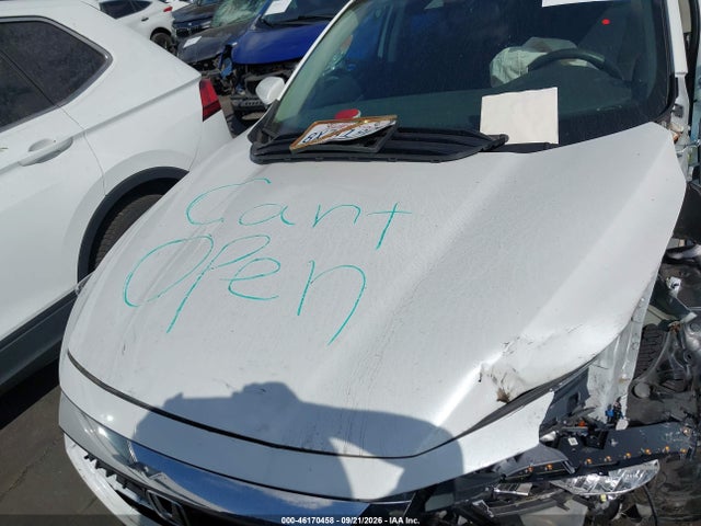 2022 HONDA INSIGHT EX 10