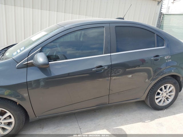 2019 CHEVROLET SONIC LT AUTO 15