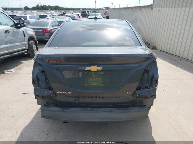 2019 CHEVROLET SONIC LT AUTO 17
