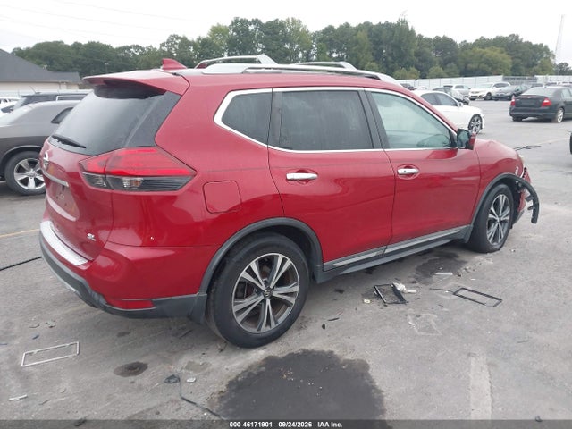 2017 NISSAN ROGUE SL 4