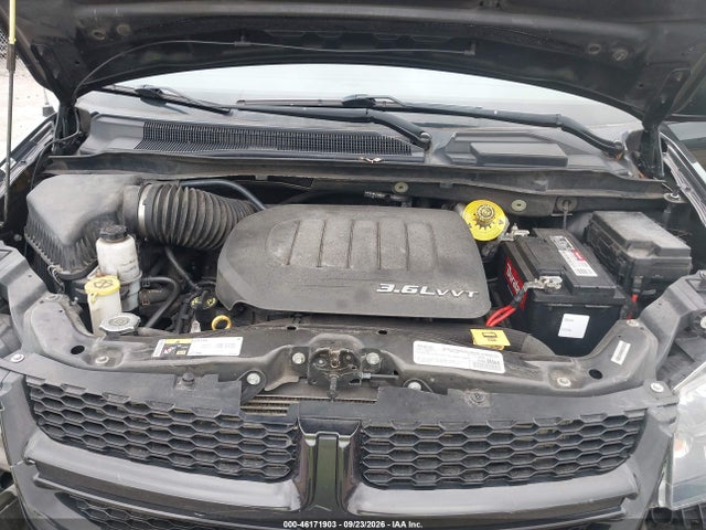 2017 DODGE GRAND CARAVAN GT 10