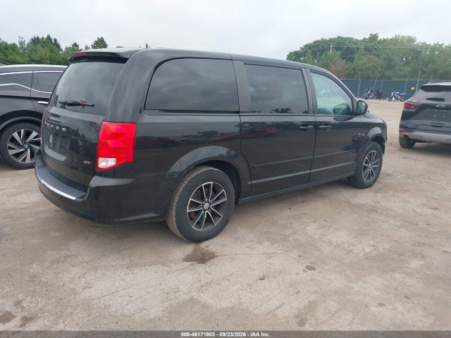 2017 DODGE GRAND CARAVAN GT 4