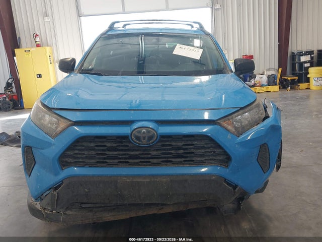 2020 TOYOTA RAV4 HYBRID LE 12