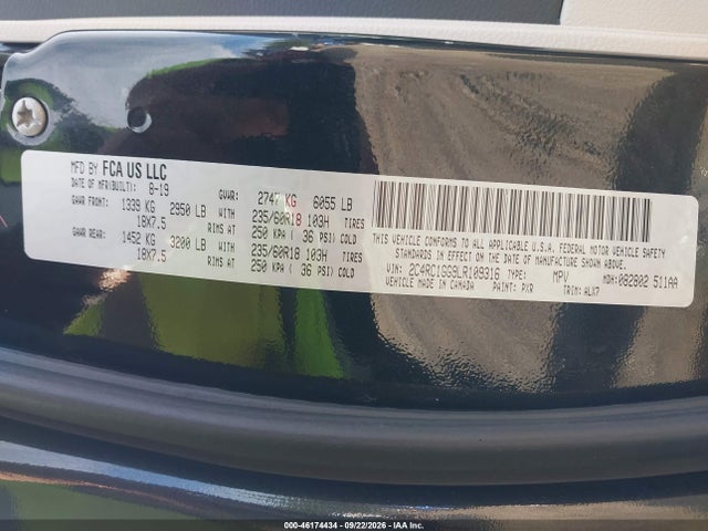 2020 CHRYSLER PACIFICA LIMITED 9