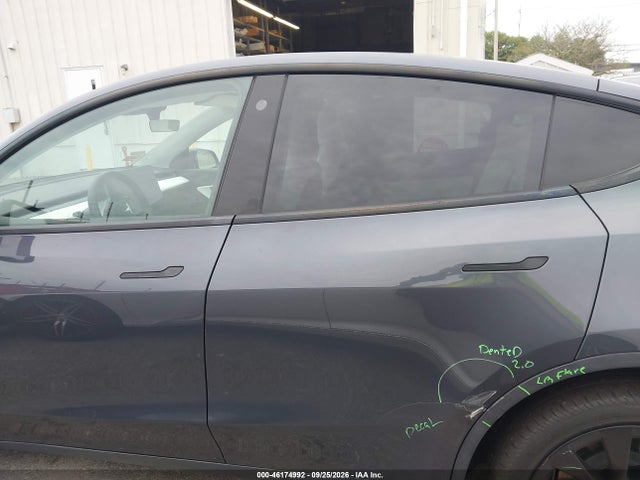 2022 TESLA MODEL Y LONG RANGE 15