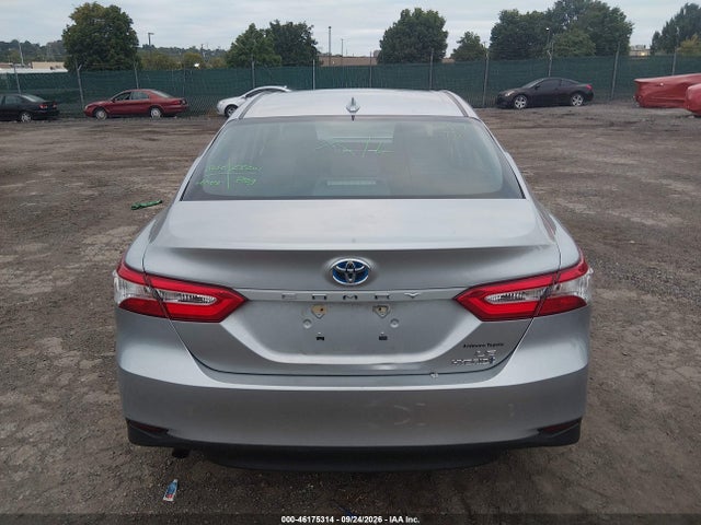 2020 TOYOTA CAMRY LE HYBRID 17