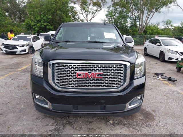 2017 GMC YUKON DENALI 13