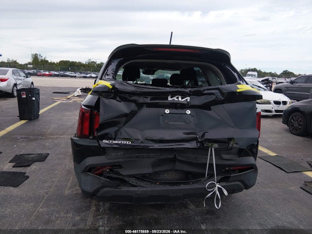 2023 KIA SORENTO LX 16