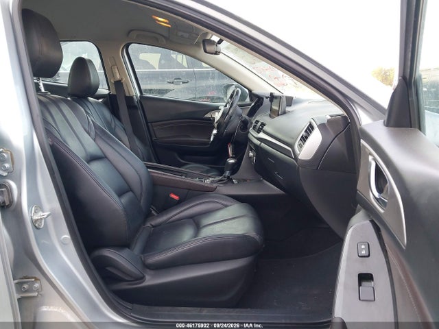 2018 MAZDA MAZDA3 TOURING 5