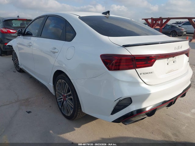 2023 KIA FORTE GT 3