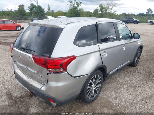 2018 MITSUBISHI OUTLANDER ES/LE/SE/SEL 4