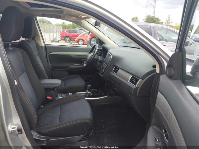 2018 MITSUBISHI OUTLANDER ES/LE/SE/SEL 5