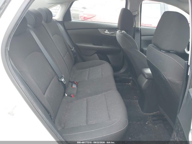 2019 KIA FORTE LXS 8