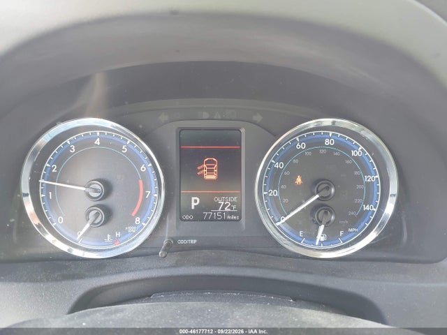 2018 TOYOTA COROLLA LE 7