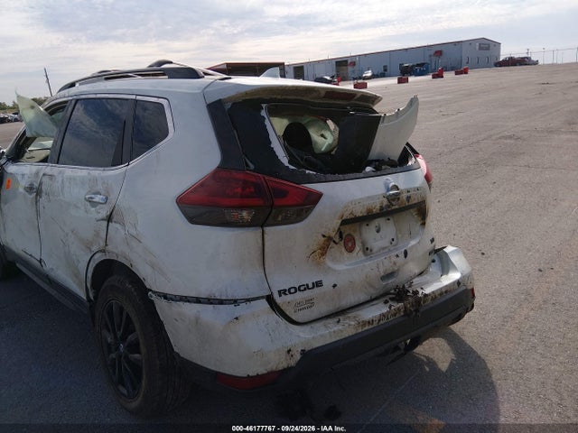 2018 NISSAN ROGUE SV 13