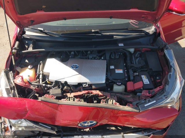 2018 TOYOTA PRIUS THREE 10