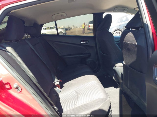 2018 TOYOTA PRIUS THREE 8