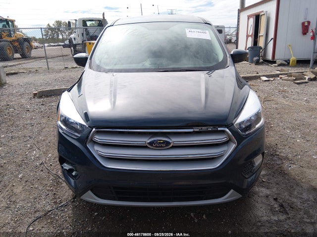 2019 FORD ESCAPE SE 12