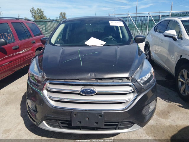 2019 FORD ESCAPE SE 12