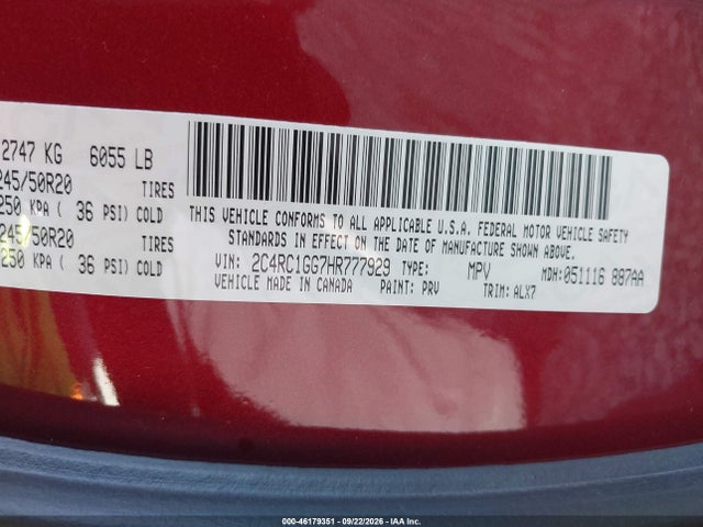 2017 CHRYSLER PACIFICA LIMITED 9