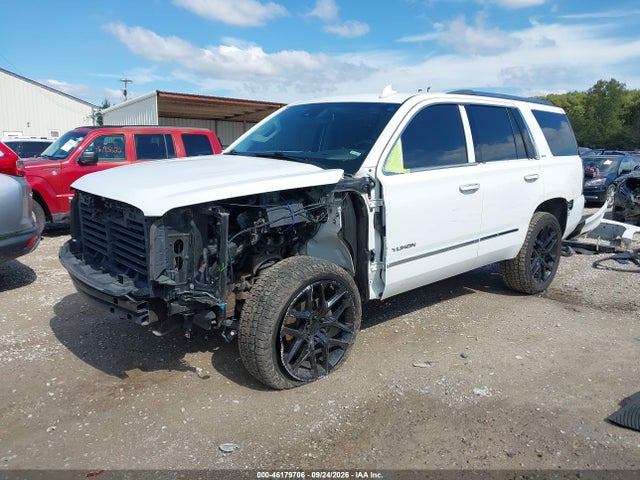 2017 GMC YUKON SLT 2