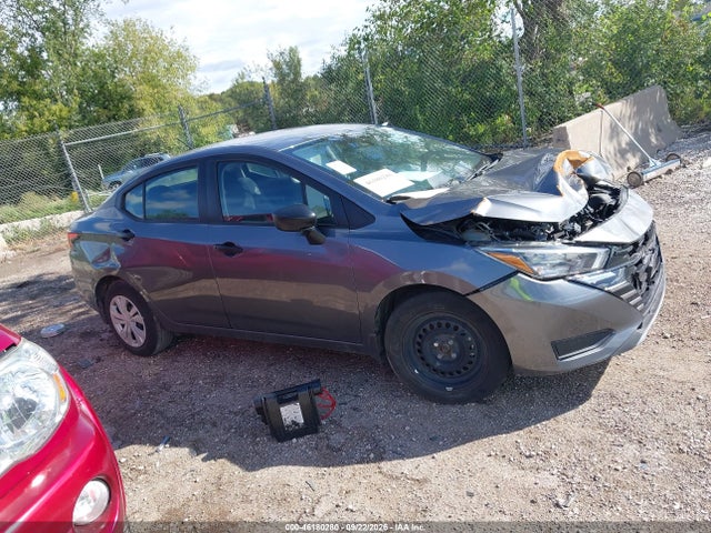 2025 NISSAN VERSA 1.6 S 14