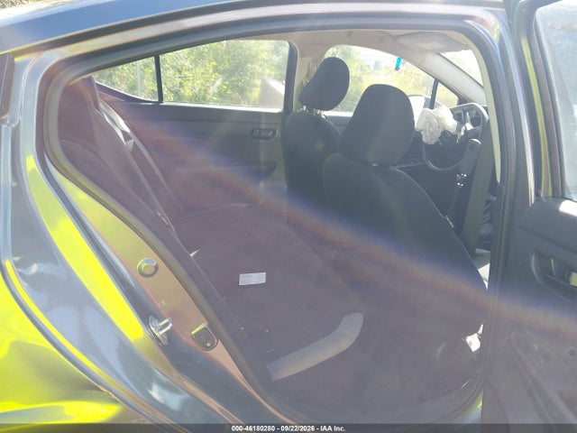 2025 NISSAN VERSA 1.6 S 8