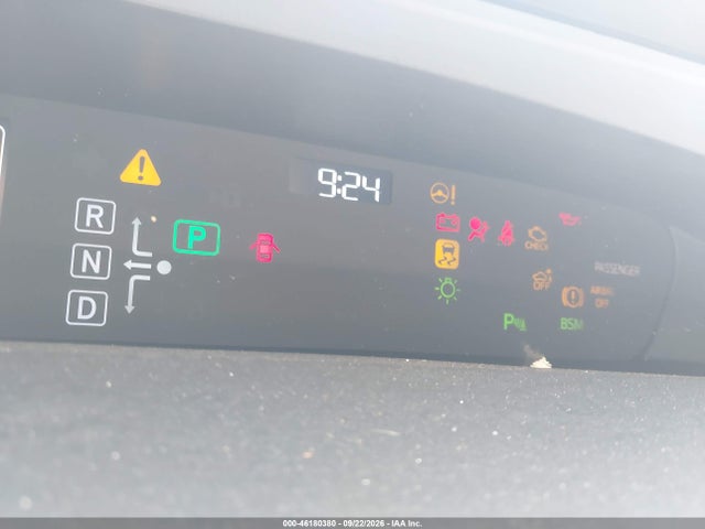2018 TOYOTA PRIUS TWO 7