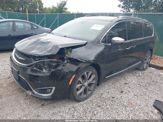 2017 CHRYSLER PACIFICA LIMITED 2