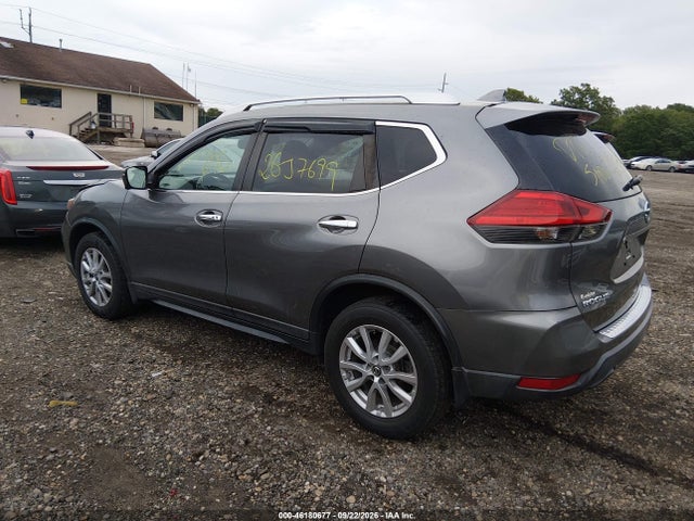 2017 NISSAN ROGUE SV 3