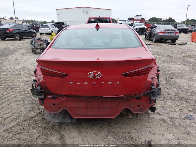 2020 HYUNDAI ELANTRA SEL 17
