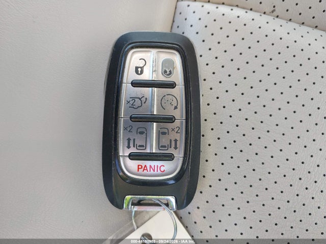 2021 CHRYSLER VOYAGER LXI 11