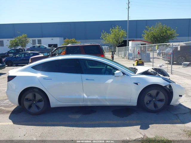 2019 TESLA MODEL 3 LONG RANGE/PERFORMANCE 13