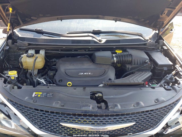 2017 CHRYSLER PACIFICA TOURING-L PLUS 10