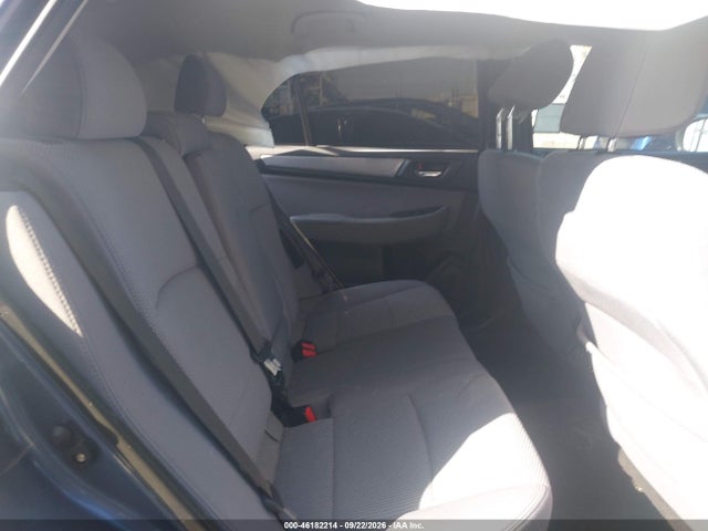 2018 SUBARU OUTBACK 2.5I PREMIUM 8