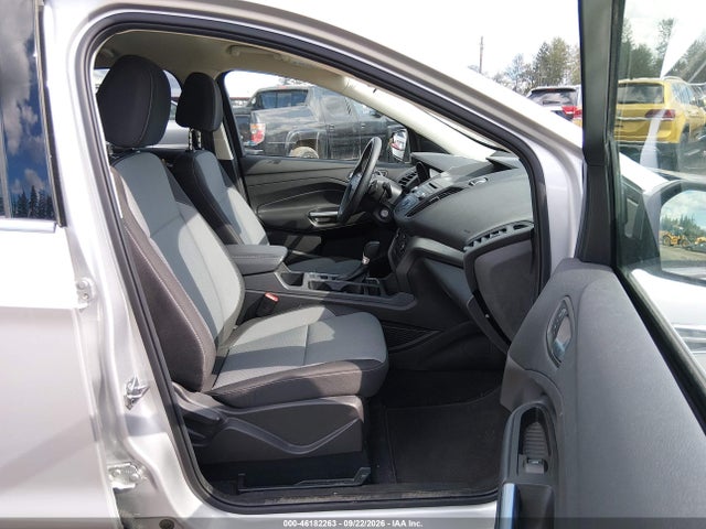 2017 FORD ESCAPE SE 5