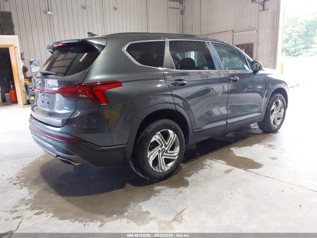 2021 HYUNDAI SANTA FE SE 4