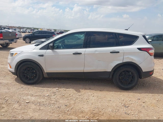 2017 FORD ESCAPE S 14