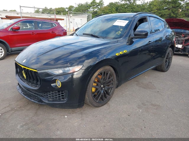 2017 MASERATI LEVANTE 2