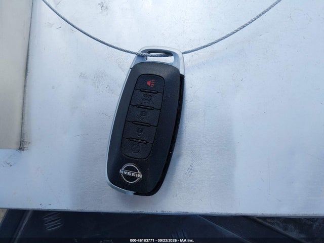 2025 NISSAN ROGUE SL INTELLIGENT AWD 11