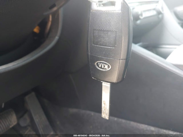 2018 KIA OPTIMA LX 11