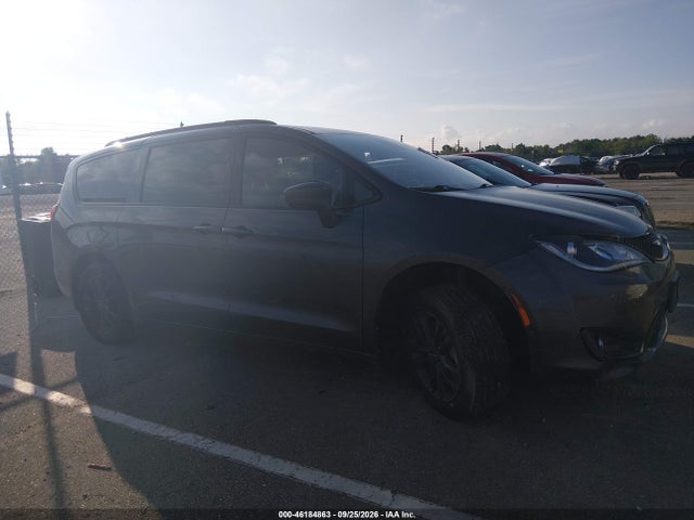 2020 CHRYSLER PACIFICA AWD LAUNCH EDITION 13