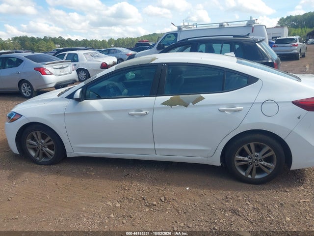 2017 HYUNDAI ELANTRA SE 17