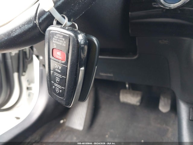 2017 TOYOTA PRIUS PRIME PREMIUM 11