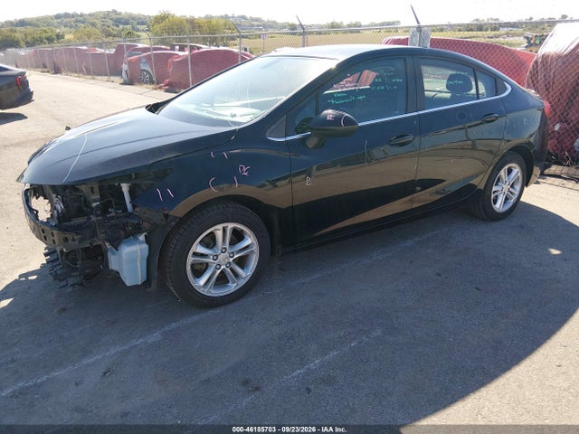 2017 CHEVROLET CRUZE LT AUTO 2