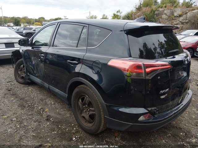2018 TOYOTA RAV4 LE 3