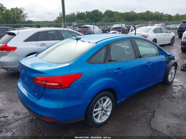 2017 FORD FOCUS SE 4