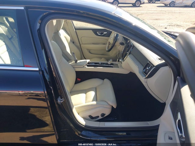 2022 VOLVO S60 B5 INSCRIPTION 5