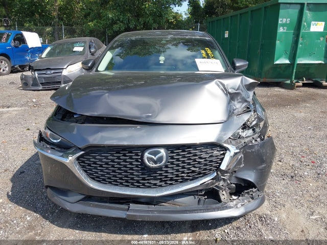 2021 MAZDA MAZDA3 SELECT 11